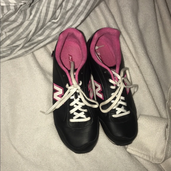 Nike shoes - Picture 2 of 2